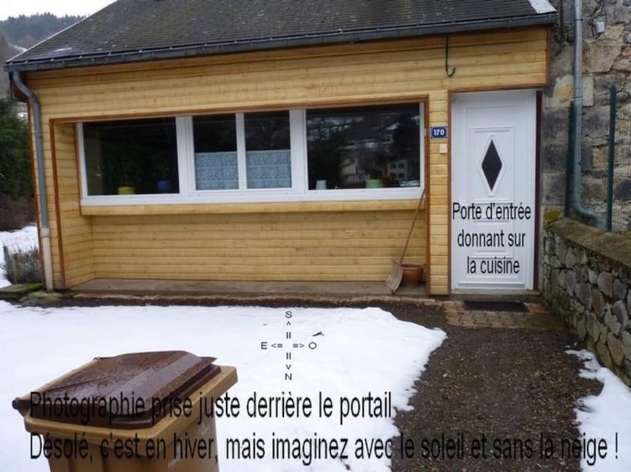 Maison Lumineuse Et Spacieuse Avec Terrain La Bourboule Ngoại thất bức ảnh